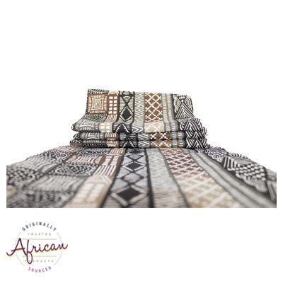Kudhinda Table Runner 200x40cm (unlined) – Guinea Fowl (Charcoal)