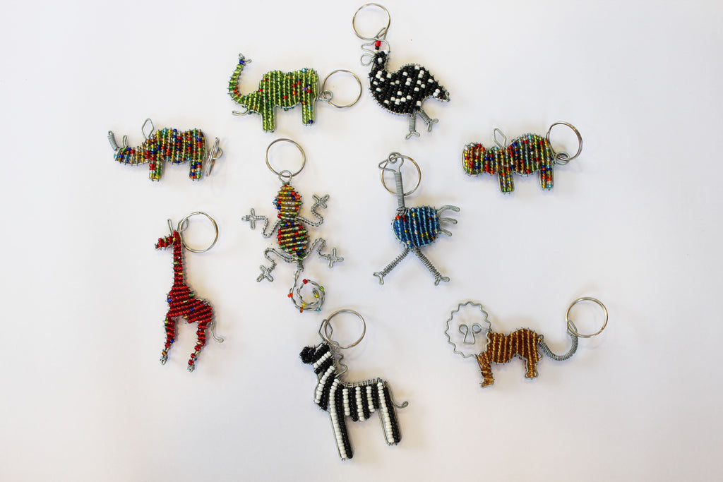 Beaded giraffe keychain clearance