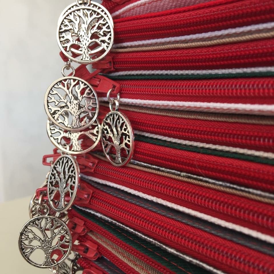 The Meraki Collection - Lioness sisters