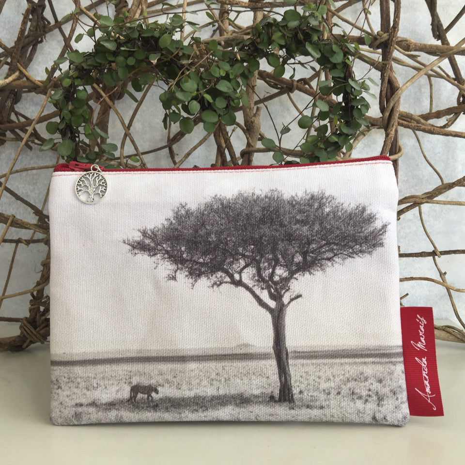 The Meraki Collection - Cheetah under tree